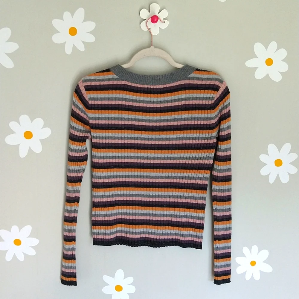 American Eagle Multicolored Striped Long-Sleeved Henley - Picture 4 of 10